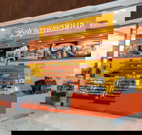 Ray's Patisserie - Ipswich - Dalby Accommodation