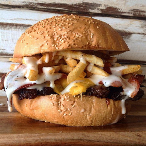 Getta Burger - Springwood - Dalby Accommodation 0