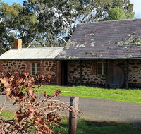 Jenke Vineyards - Dalby Accommodation