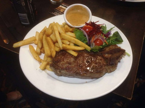 Royal Hotel Scone - Dalby Accommodation 0