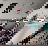 Su's Chinese Sandwiches - Dalby Accommodation