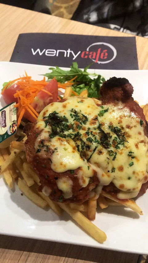 Wenty Cafe - Dalby Accommodation 0
