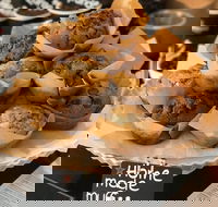 Stellarossa - Strathpine - Dalby Accommodation