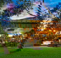 The Precinct Tavern - Dalby Accommodation