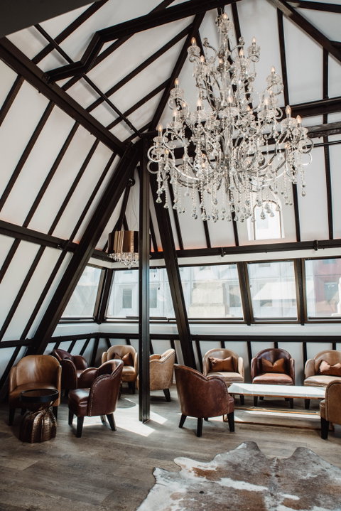 HENNESSY Rooftop Bar - Dalby Accommodation 0
