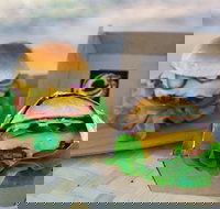 Mate Burger Truck - Dalby Accommodation