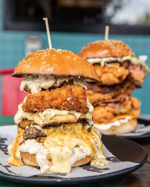 PHAT Pizza And Burger Bar - Dalby Accommodation 0