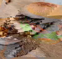 Tall Timbers Manjimup - Dalby Accommodation