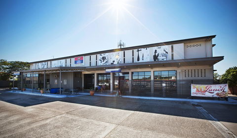 Camp Hill Hotel - Dalby Accommodation 0