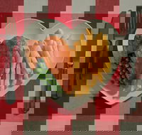 Red Rooster - Reservoir - Dalby Accommodation