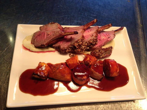 Jack Caddy's Ale Bar & Bistro - Dalby Accommodation 0