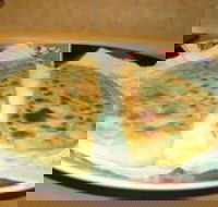Kabul Roundabout Pizza - Dalby Accommodation