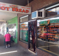 Pham Hot Bread