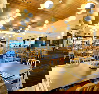 Coolum Beach Hotel - Coolum Beach - Dalby Accommodation