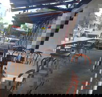 Famished on Frasers - Dalby Accommodation