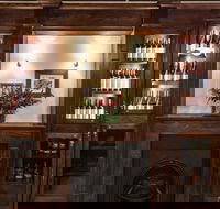 Mr G's - Dalby Accommodation