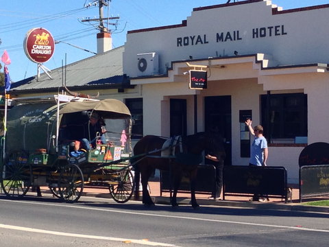Royal Mail Hotel Mulwala - Dalby Accommodation 0