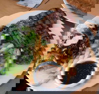 Courtyard Bistro - Uncle Buck's Hotel - Dalby Accommodation