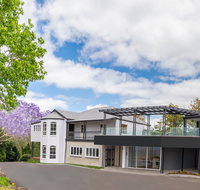 The Glasshouse and Bergin Lounge at Clouds Montville