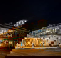 Royal Oak Hotel Penola - Dalby Accommodation