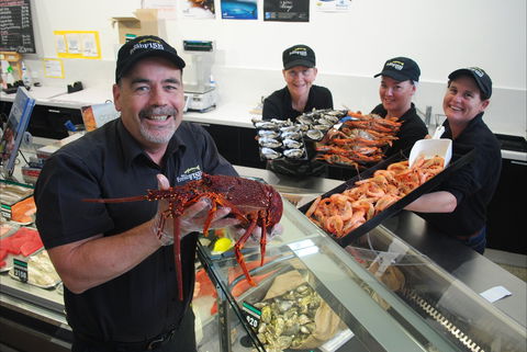 The Fresh Fish Place Fish Market & Café - Dalby Accommodation 2