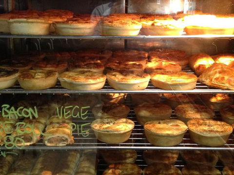 Jindera Bakery - Dalby Accommodation 0