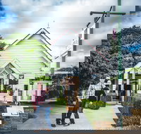 Pipers of Penola - Dalby Accommodation