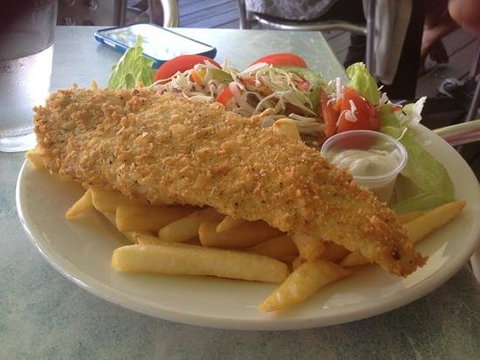 Flying Fish Point Cafe - Dalby Accommodation 0