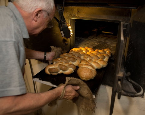Apex Bakery - Dalby Accommodation 1