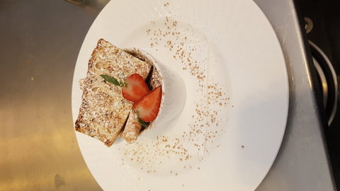 Three Little Pigs - Bar And Bistro - Dalby Accommodation 2