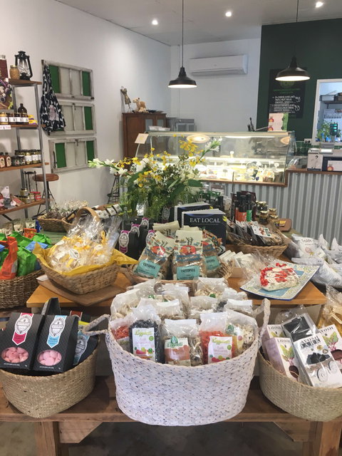 The Vintage Pickle - Dalby Accommodation 0