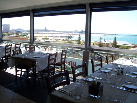 HarbourView Restaurant And Bar - Dalby Accommodation 0