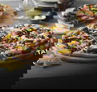 Crust - Ivanhoe - Dalby Accommodation