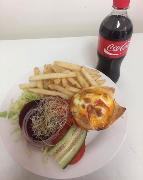 Mad Dog's Cafe - Dalby Accommodation 0