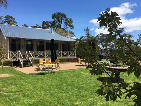 Mortimer's Wines Schoolhouse Cellar Door - Dalby Accommodation 0