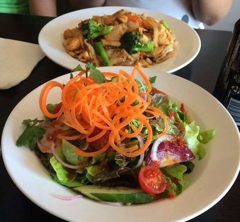 Valley Thai - Dalby Accommodation 0