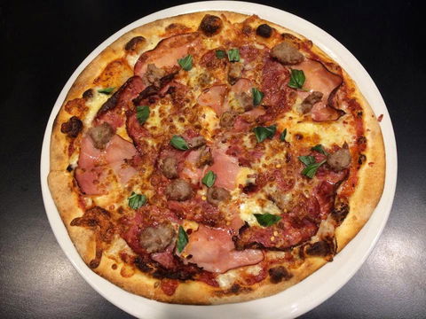 11 Inch Pizza Docklands - Dalby Accommodation 0
