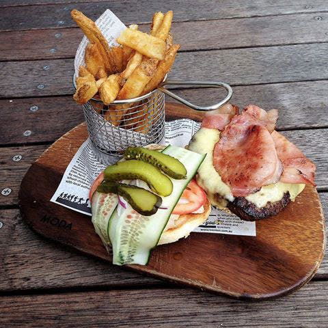 Chapter & Verse Bar And Lounge - Dalby Accommodation 0