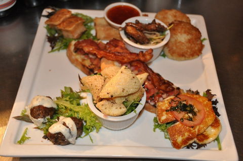 Salt Cafe Bar - Dalby Accommodation 0