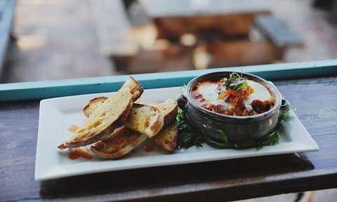 Growlers - Dalby Accommodation 0