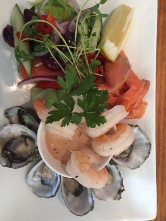Santa Fe Cafe Bar & Restaurant - Dalby Accommodation 0