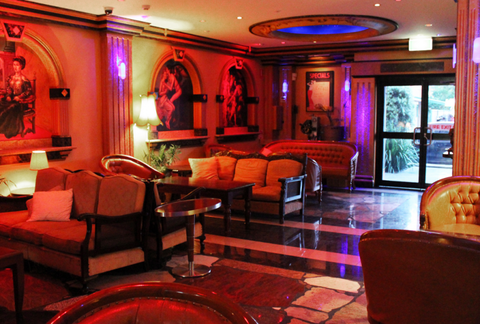 Bar Toto - Dalby Accommodation 4