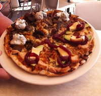 Zacharys Gourmet Pizza Bar - Dalby Accommodation