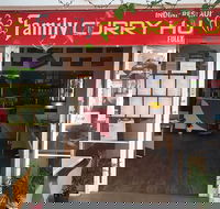 Family Curry Hub - Dalby Accommodation
