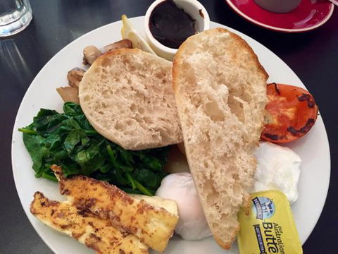 Vee's Cafe - Dalby Accommodation 0