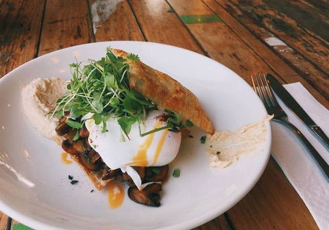 EAT LOVE PIZZA - Dalby Accommodation 2