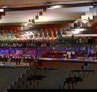 Barrel and Cruse Bistro - Dalby Accommodation