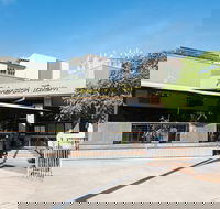 Palmerston Tavern - Dalby Accommodation