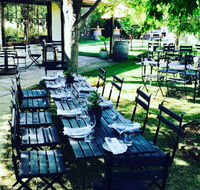 Stone  Barrow - Dalby Accommodation