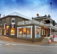 Deloraine Hotel Restaurant - Dalby Accommodation